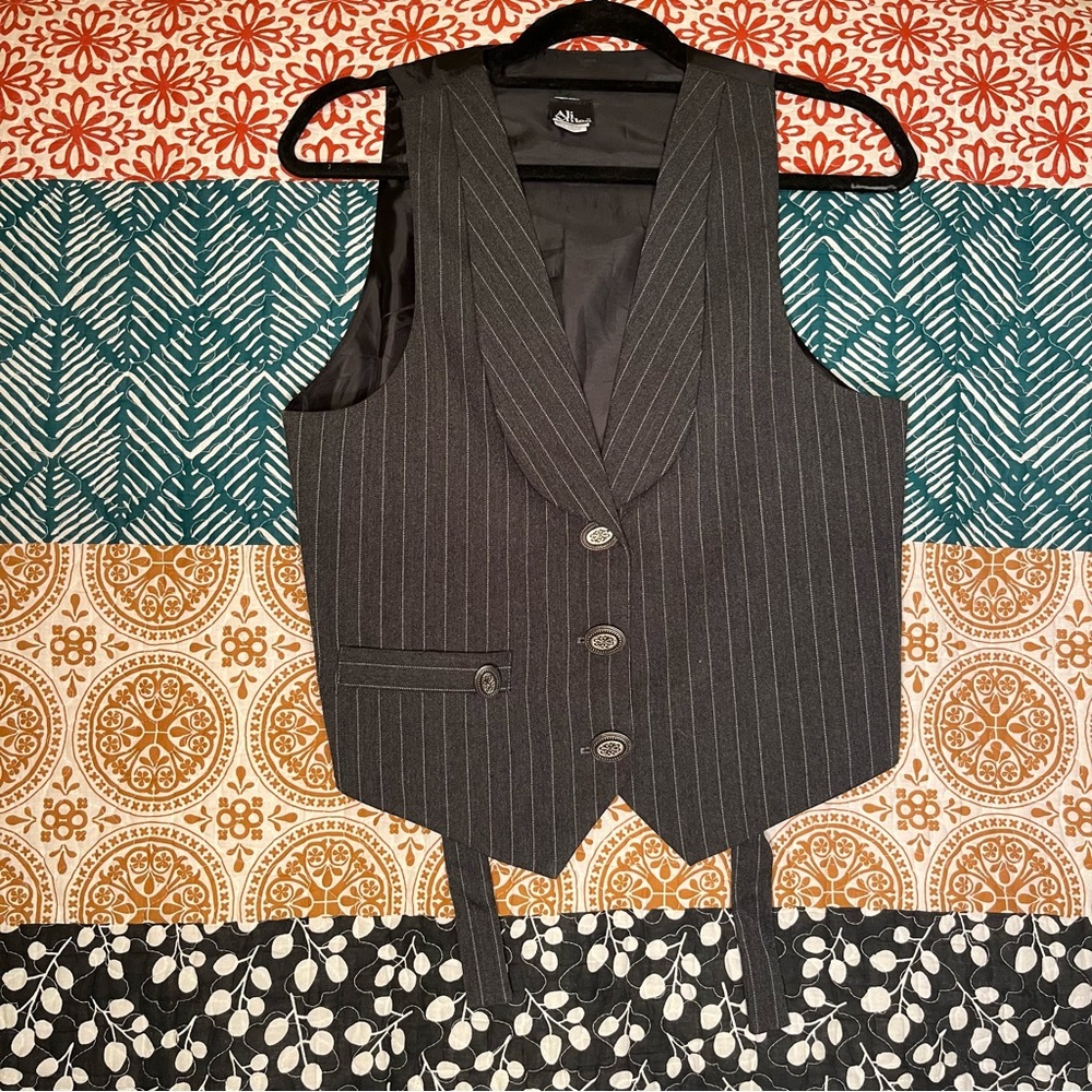 Ali Miles Black Pinstripe Vest, very snazzy